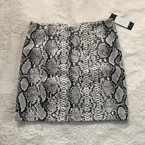 NWT Lulus small Snake Print Vegan Leather Mini Skirt